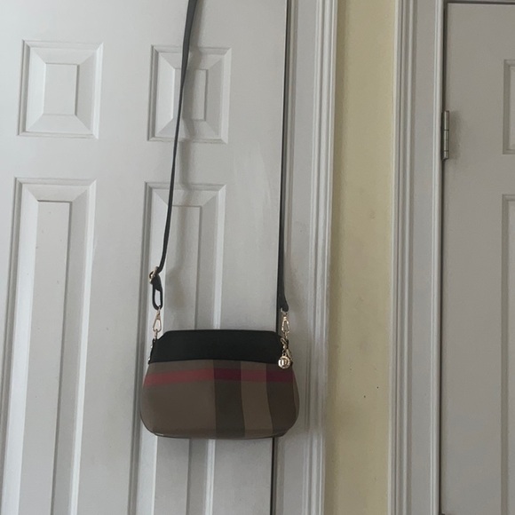 Handbags - EflyterStylish Black and Brown Crossbody Bag